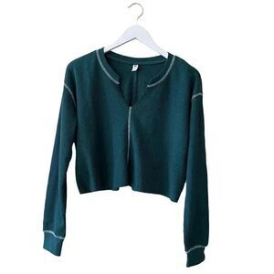 BP by Be Proud Women's Split Neck Thermal Cropped Top Green Moss Waffle SZ S